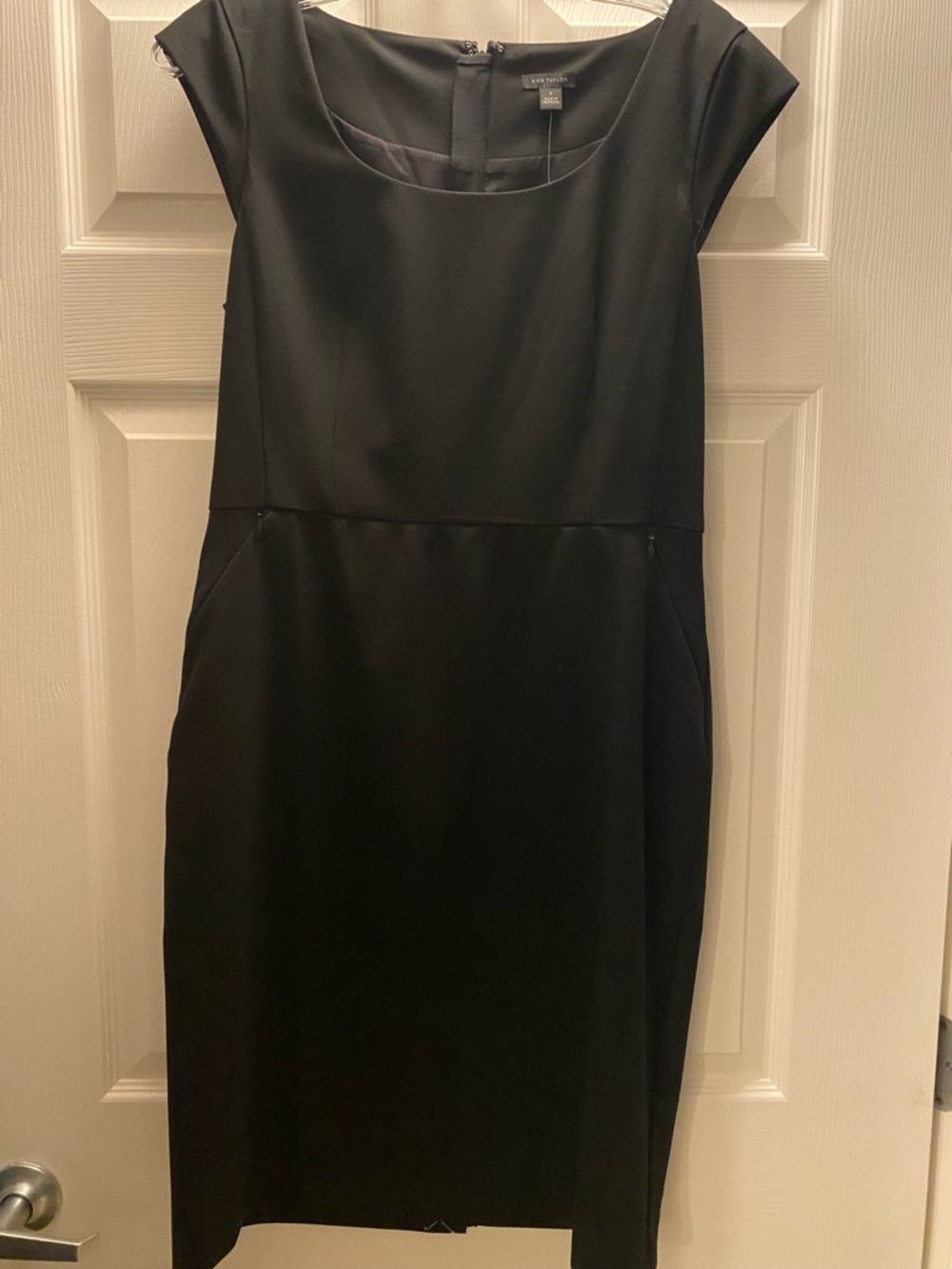 NWT Ann Taylor Black Cap-Sleeve Sheath Midi Dress